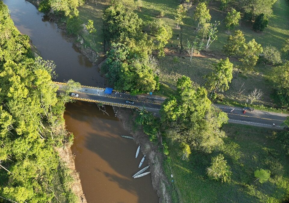 Comienzan las obras de mantenimiento en el puente sobre el Río Guayabito